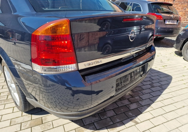 Opel Vectra cena 10900 przebieg: 173000, rok produkcji 2002 z Łazy małe 704